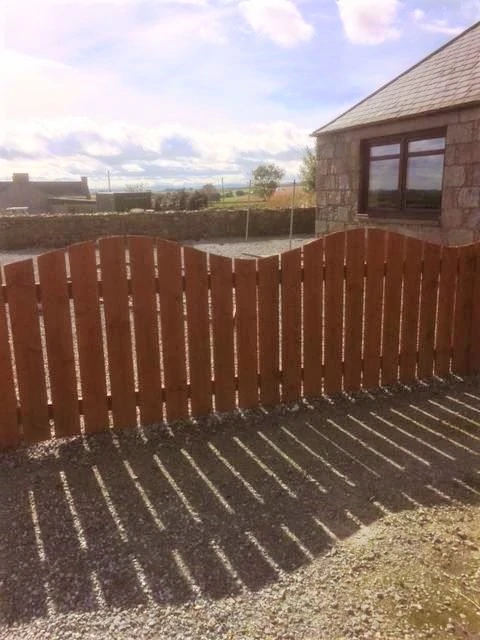 scalloped fencing aberdeenshire